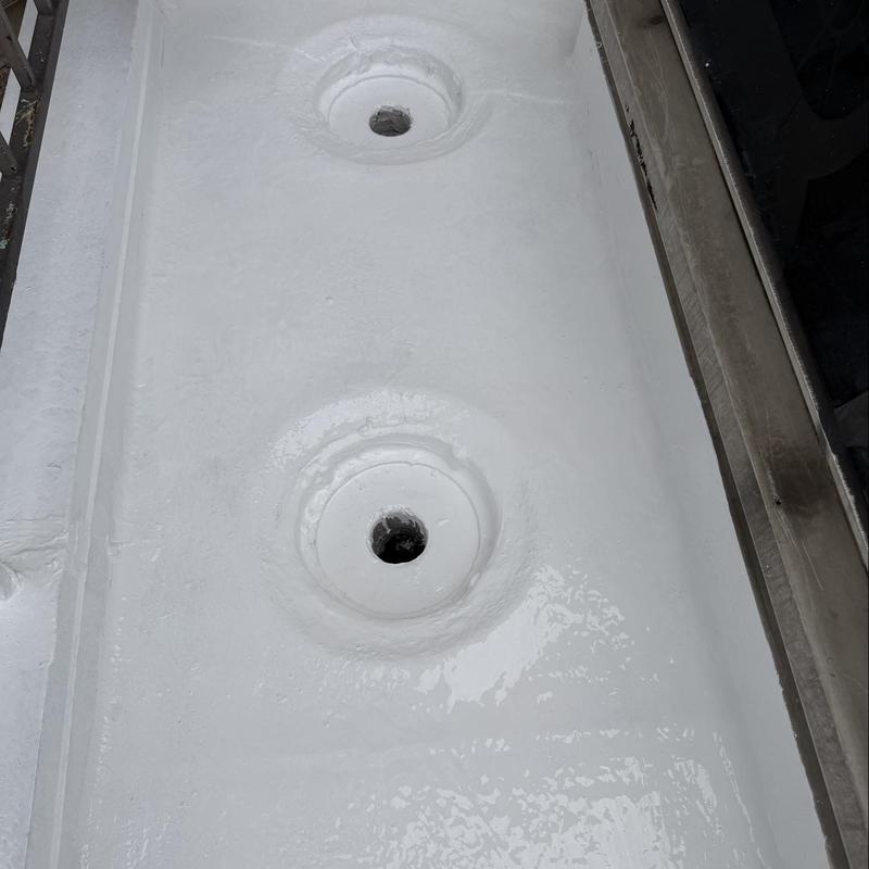 Flat roof silicone coating with drain waterproofing Flat roof silicone coating with drain waterproofing