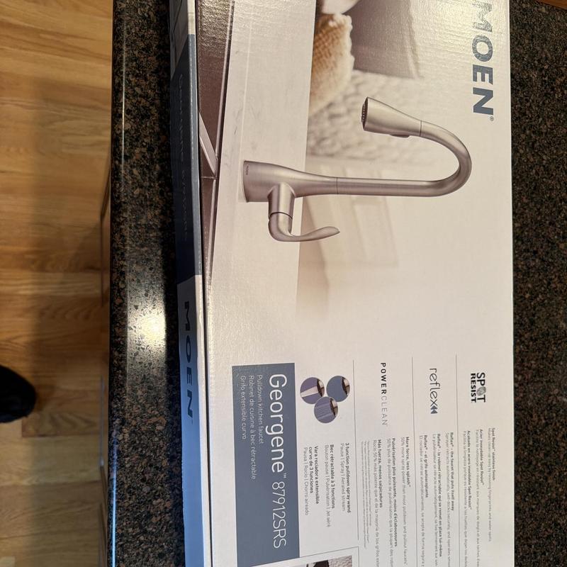 Kitchen faucet Moen Georgene model in box Kitchen faucet Moen Georgene model in box