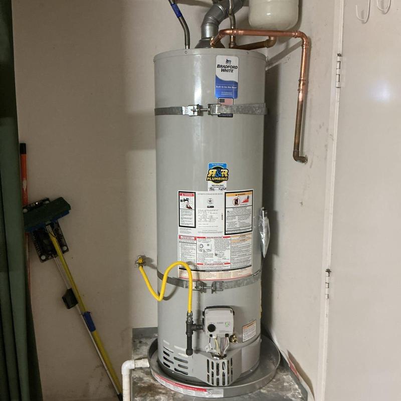 Bradford White 50 Gallon Natural Gas Water Heater Bradford White 50 Gallon Natural Gas Water Heater
