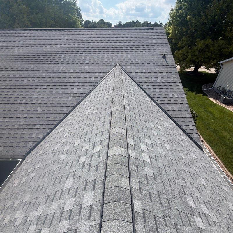 Asphalt shingle roof ridge with no damage Asphalt shingle roof ridge with no damage