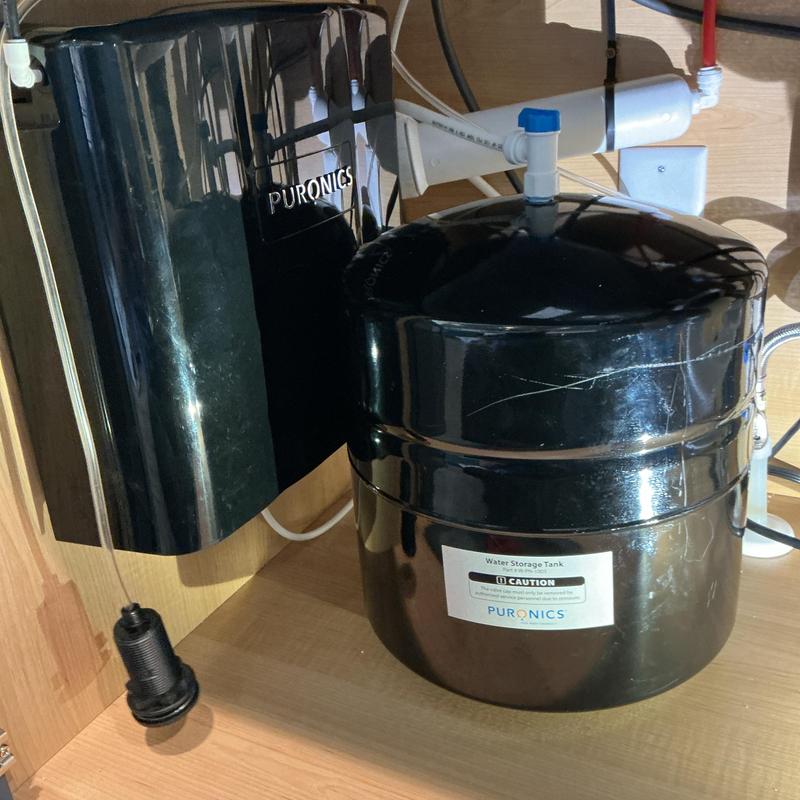 Water softener and reverse osmosis system installation Water softener and reverse osmosis system installation