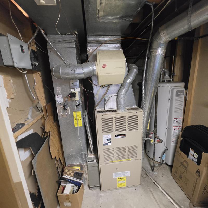 Amana Furnace GUI-140E50A with capacitor replacements Amana Furnace GUI-140E50A with capacitor replacements