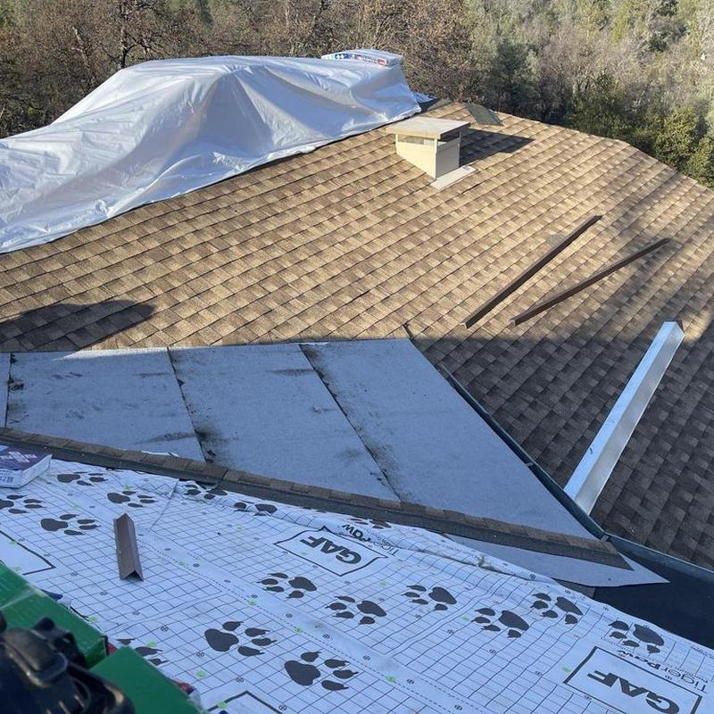 GAF asphalt roofing installation with underlayment in Sonora