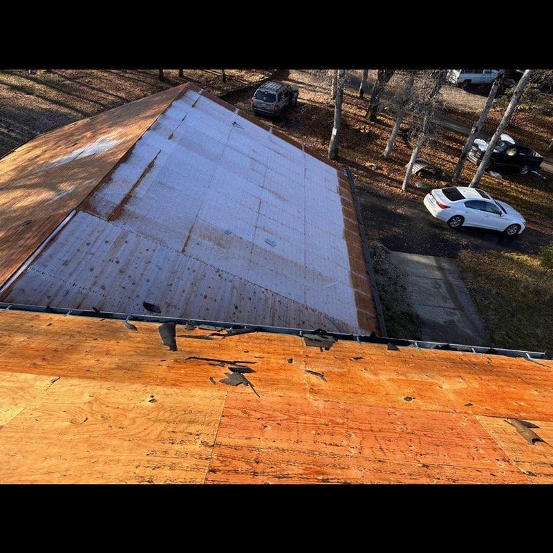 GAF asphalt roofing installation over plywood deck