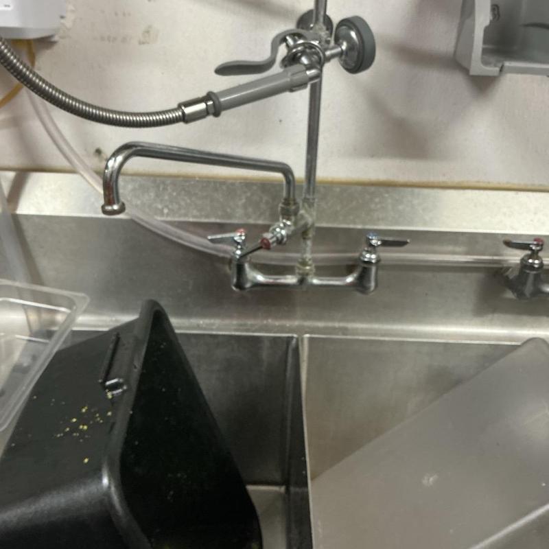 Commercial kitchen faucet with lever handles and diverter Commercial kitchen faucet with lever handles and diverter