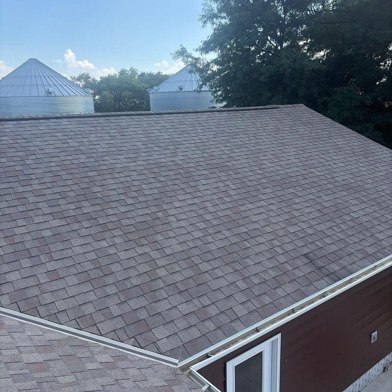 Asphalt shingle roof with no damage in Spalding, NE Asphalt shingle roof with no damage in Spalding, NE