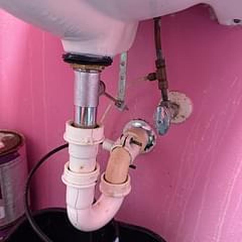 Bathroom sink pop-up drain pipe and angle stop installation Bathroom sink pop-up drain pipe and angle stop installation