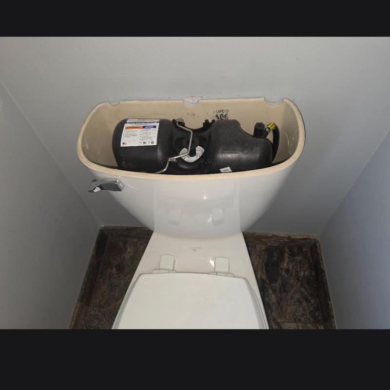 Powerflush bladders inside toilet tank, Waterford MI Powerflush bladders inside toilet tank, Waterford MI