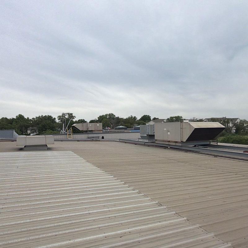 Metal roof panels with rooftop HVAC units in Lincoln, NE Metal roof panels with rooftop HVAC units in Lincoln, NE