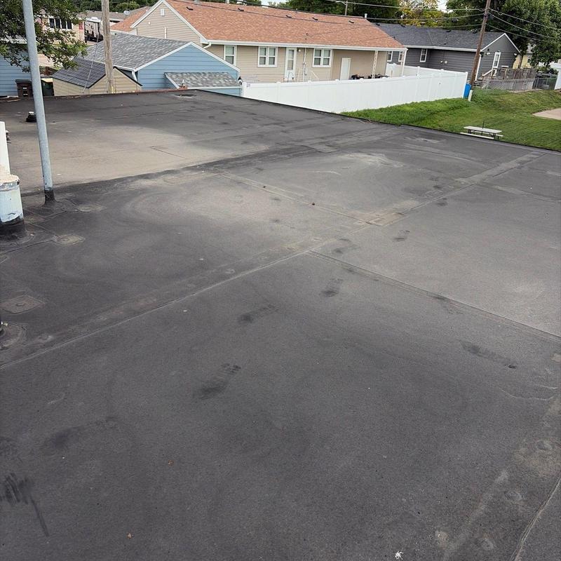 Flat roof membrane inspection with seam details Flat roof membrane inspection with seam details