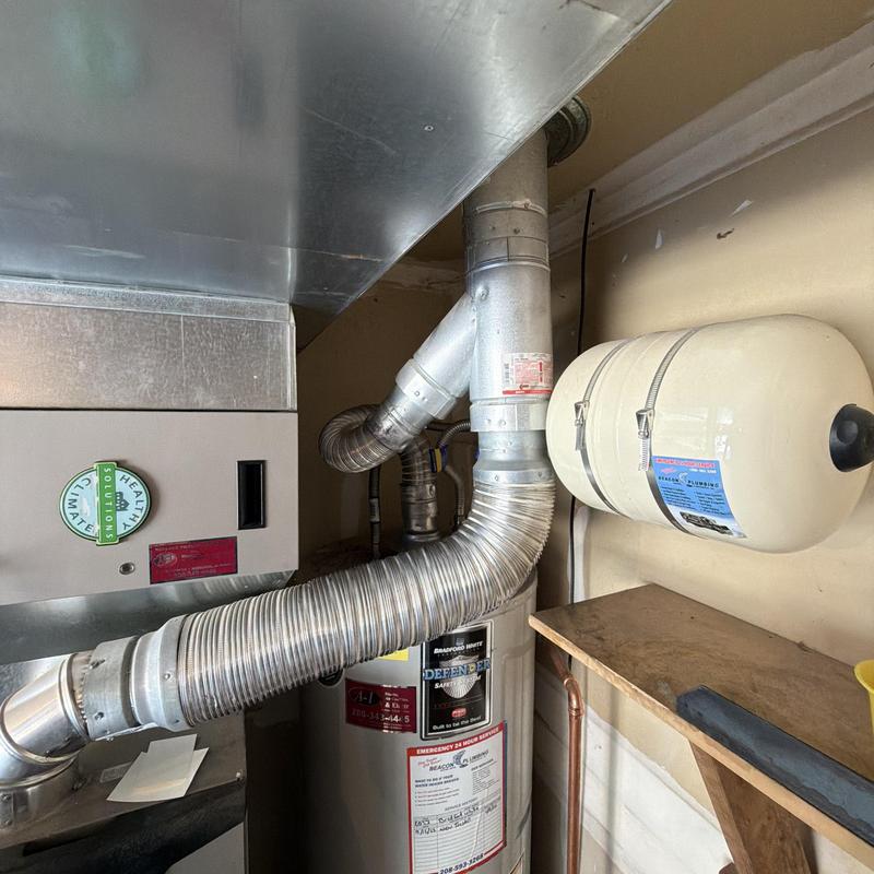 Water heater venting and expansion tank installation Water heater venting and expansion tank installation