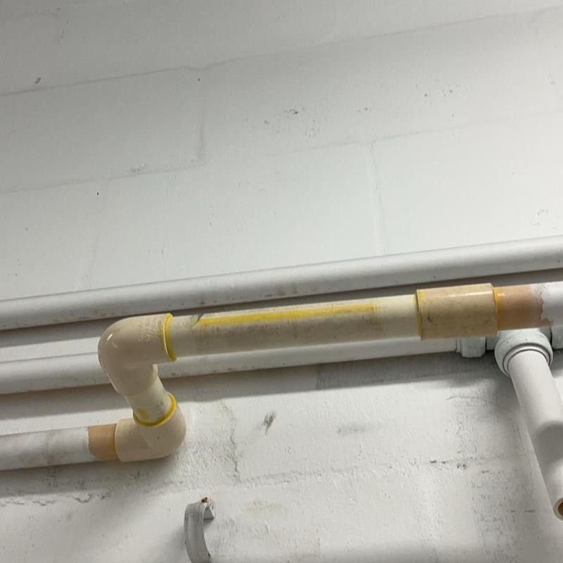1 inch CPVC pipe elbow splice in mechanical room 1 inch CPVC pipe elbow splice in mechanical room