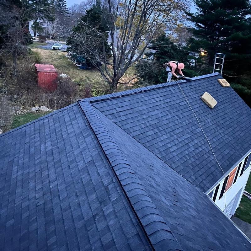 CertainTeed Landmark Pro shingles installation on roof CertainTeed Landmark Pro shingles installation on roof