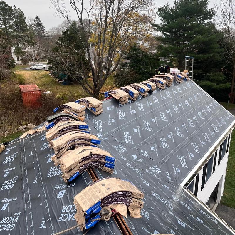 CertainTeed Landmark Pro 50-year shingles on roof install CertainTeed Landmark Pro 50-year shingles on roof install