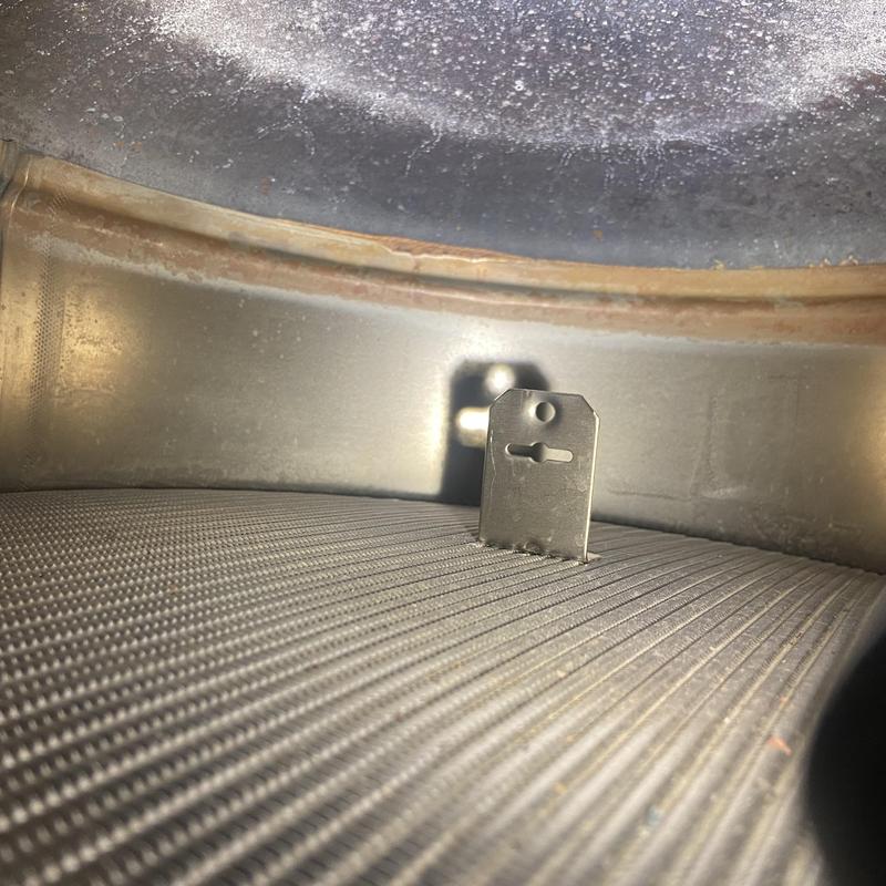 Expansion tank metal bracket inside water heater tank Expansion tank metal bracket inside water heater tank