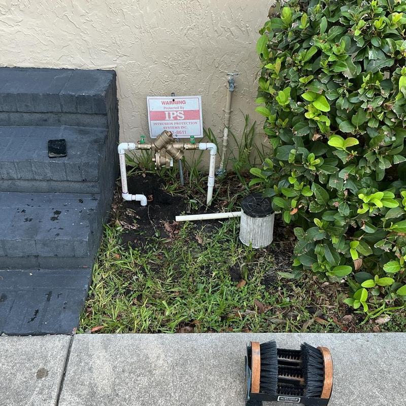 Backflow preventer assembly with valve by steps Backflow preventer assembly with valve by steps