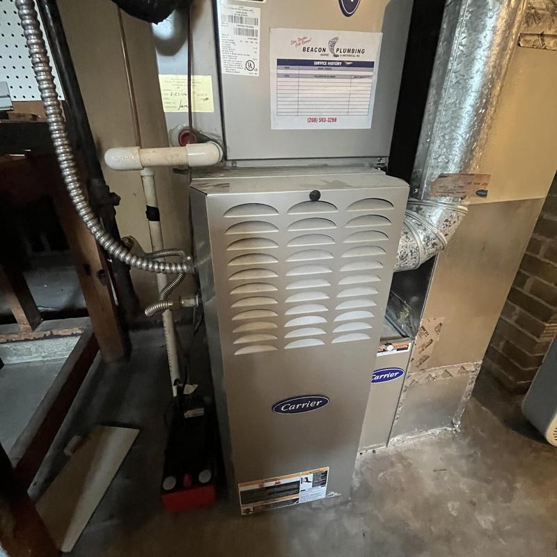 Carrier furnace and air handler in basement unit Carrier furnace and air handler in basement unit