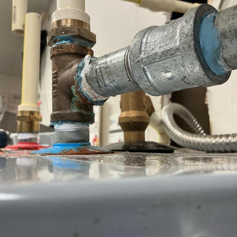 40 gallon water heater pipe connection with sealant 40 gallon water heater pipe connection with sealant