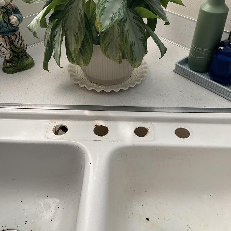 Kitchen sink faucet holes drilled in countertop Kitchen sink faucet holes drilled in countertop