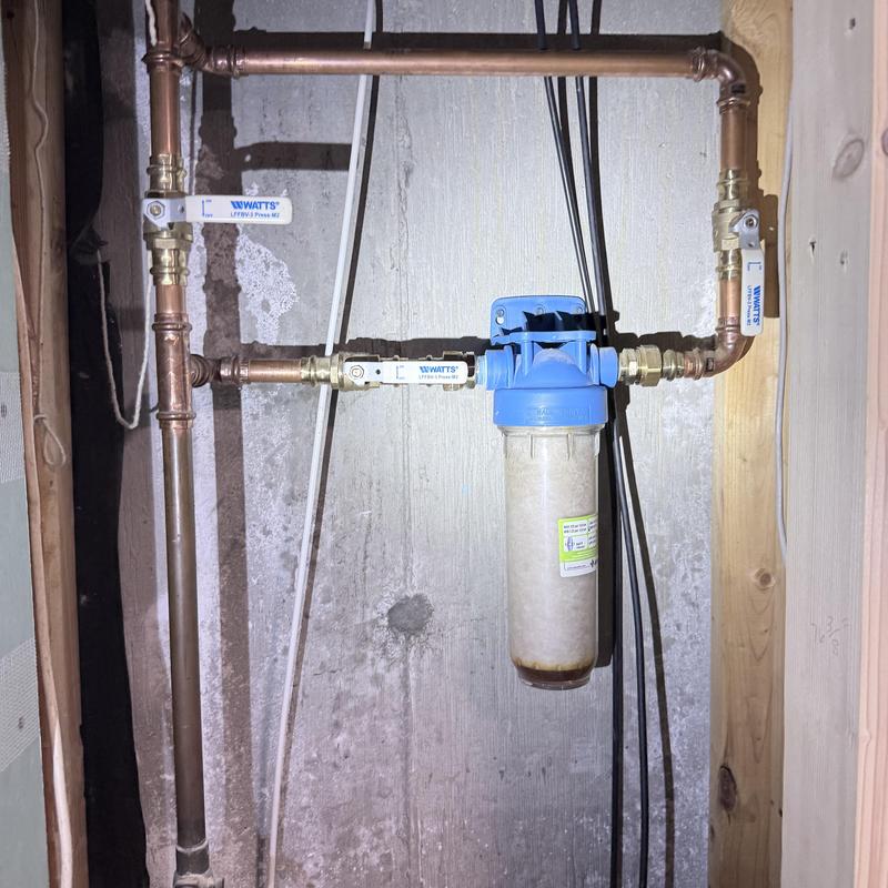 Water filtration system with copper piping and shut-offs Water filtration system with copper piping and shut-offs