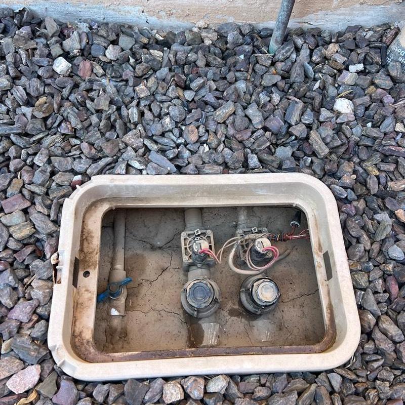 Irrigation valve box with wiring and shutoff valve Irrigation valve box with wiring and shutoff valve