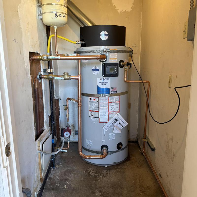 Bradford White water heater with copper piping installation