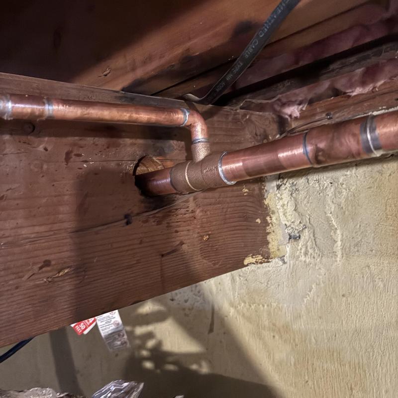 Monoflow tee fittings on residential heating system Monoflow tee fittings on residential heating system