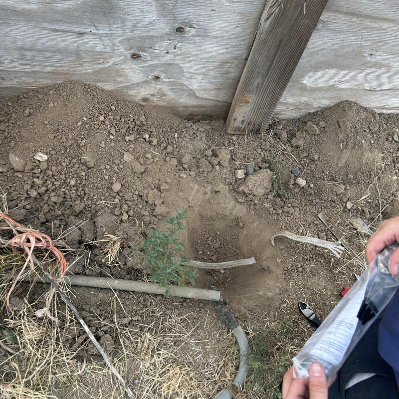 Underground electrical splice kit installation in corral Underground electrical splice kit installation in corral