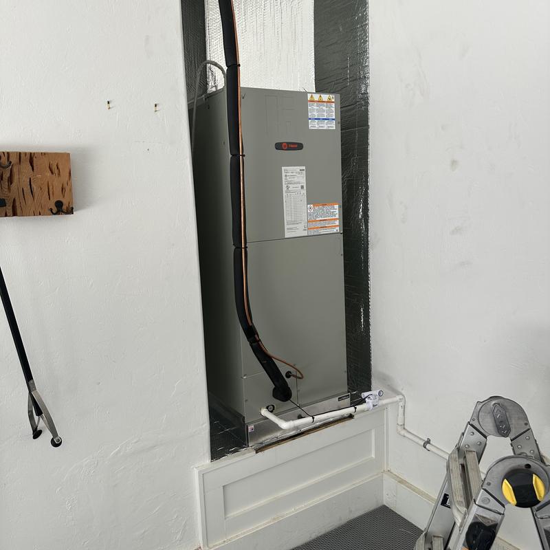 Side discharge 5 ton HVAC unit installation in home