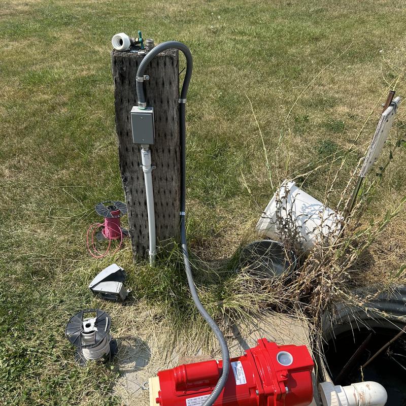 Irrigation pump wiring with liquid tight conduit Irrigation pump wiring with liquid tight conduit