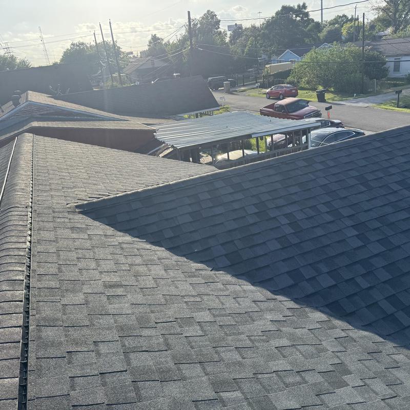 CertainTeed Landmark PRO Max shingle roof installation