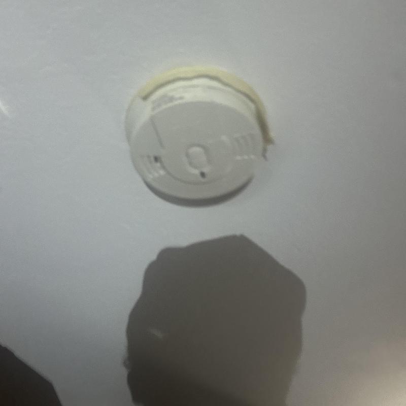 Smoke detector installation with wiring options in Boise Smoke detector installation with wiring options in Boise
