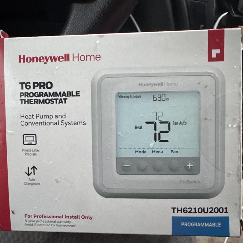 Honeywell T6 Pro programmable thermostat box