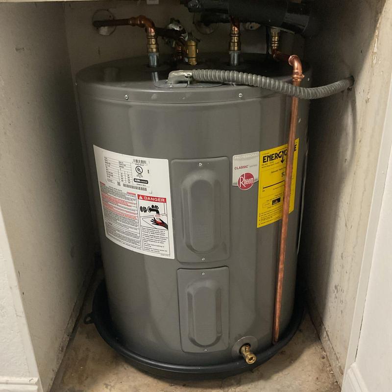 Rheem 30-gallon electric water heater installed