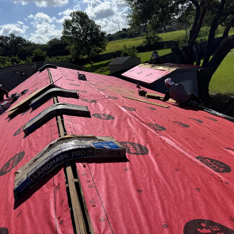 CertainTeed Landmark Pro shingles and synthetic underlayment installation
