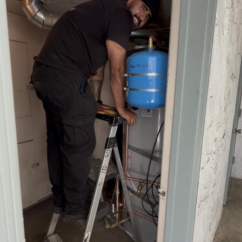 100-Gallon Commercial Water Heater with Expansion Tank