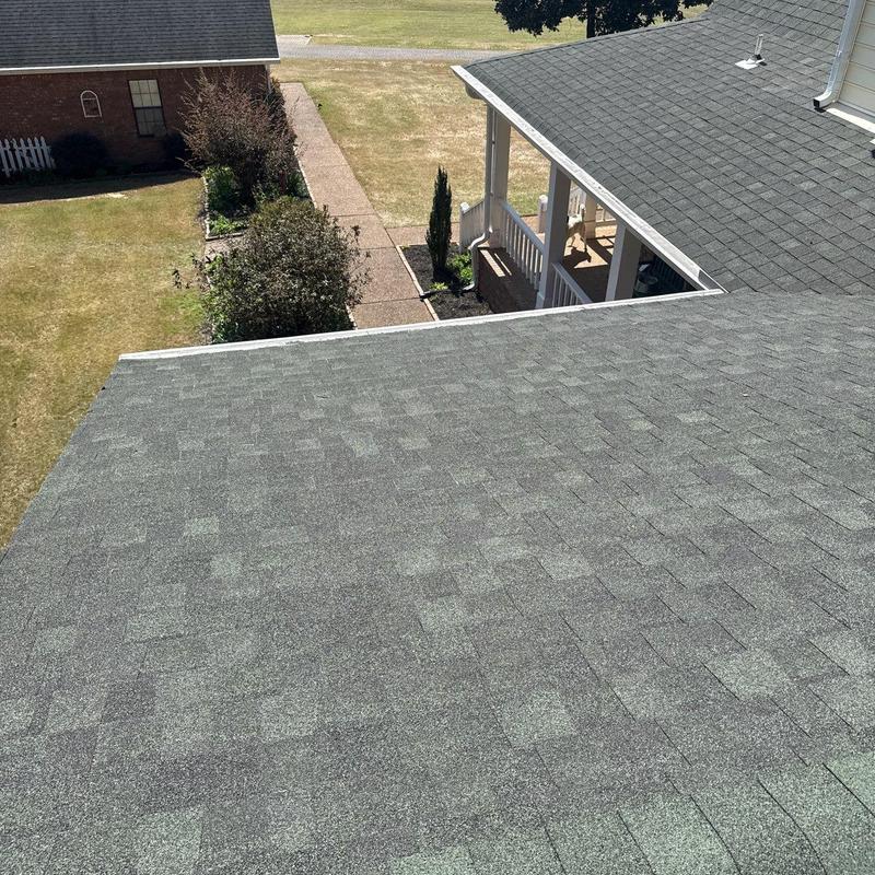 Asphalt shingle roof with no visible hail damage