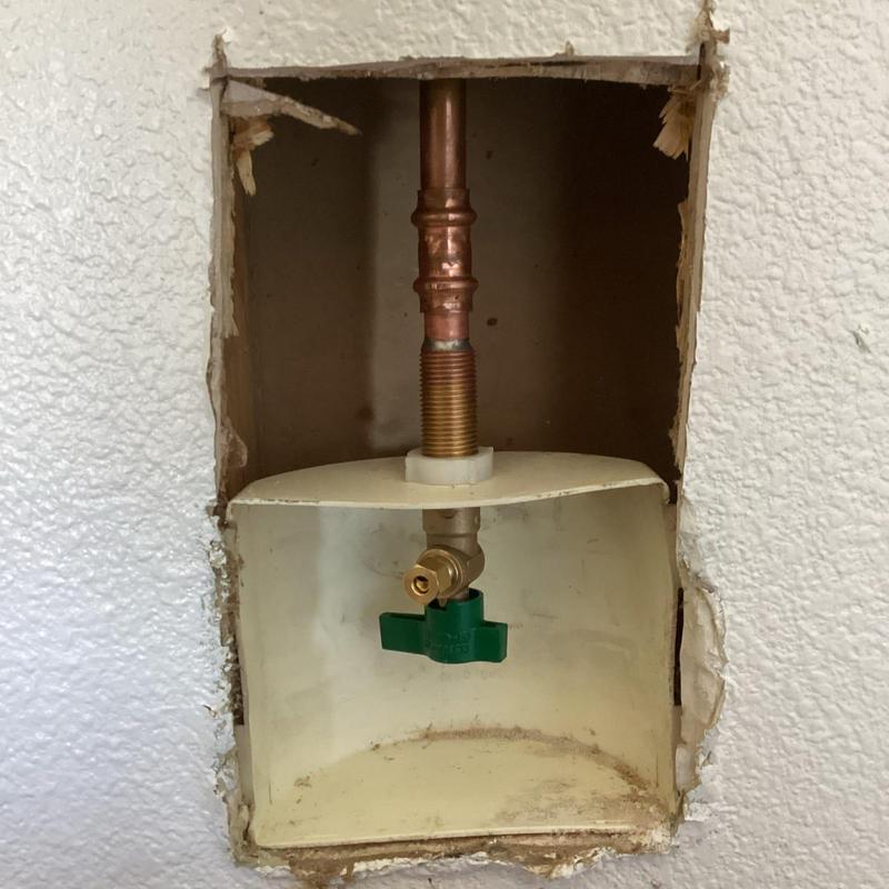Icemaker valve and piping inside drywall cavity
