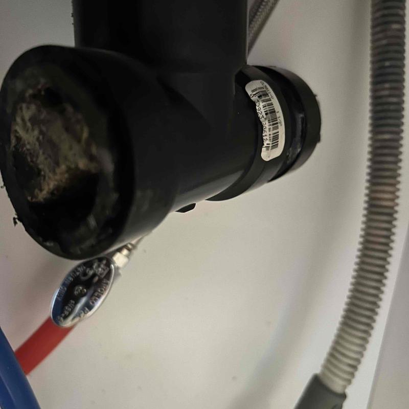 Kitchen drain pipe with attached valve and flexible conduit
