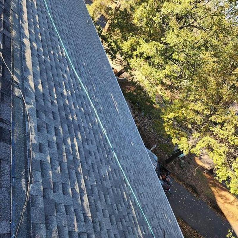 Gaf asphalt roof shingles installation on house