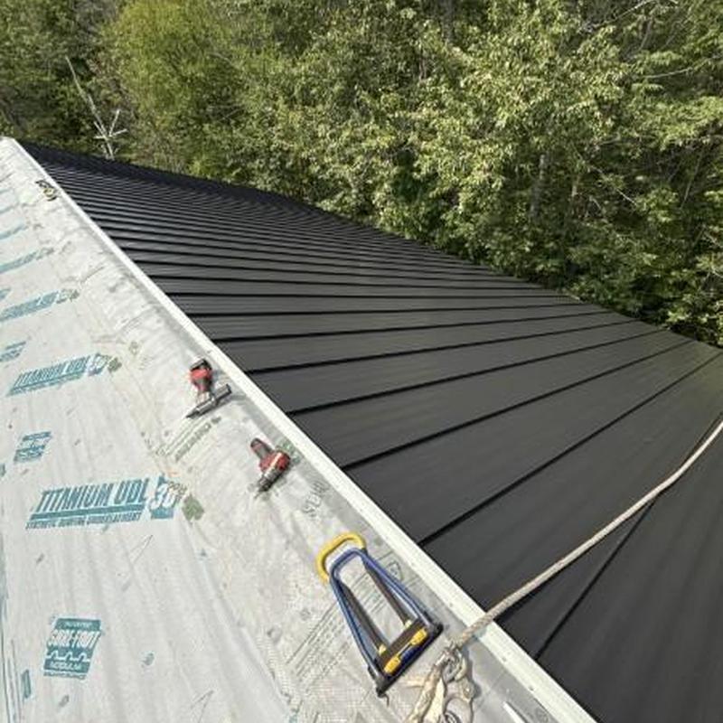 Standing seam metal roof installation in Duluth, MN Standing seam metal roof installation in Duluth, MN