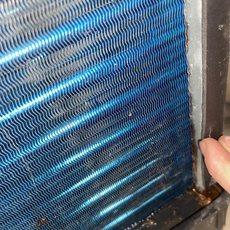 Evaporator coil of self-contained HVAC system leak check