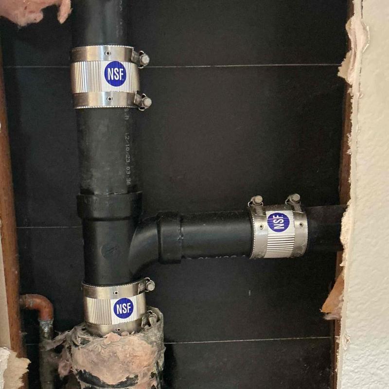 Sanitary T fitting with new pipe and clamps