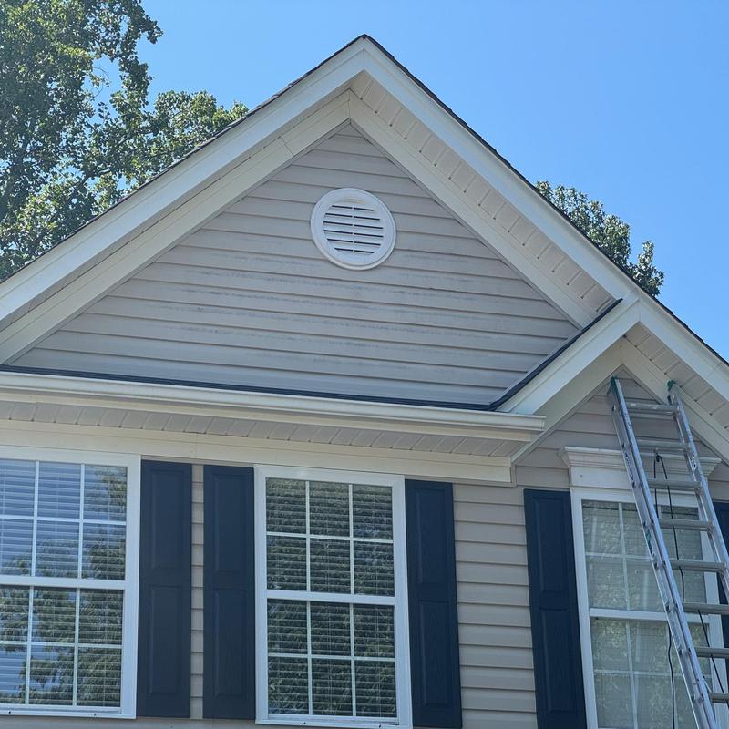 Fascia metal replacement on house exterior slope Fascia metal replacement on house exterior slope