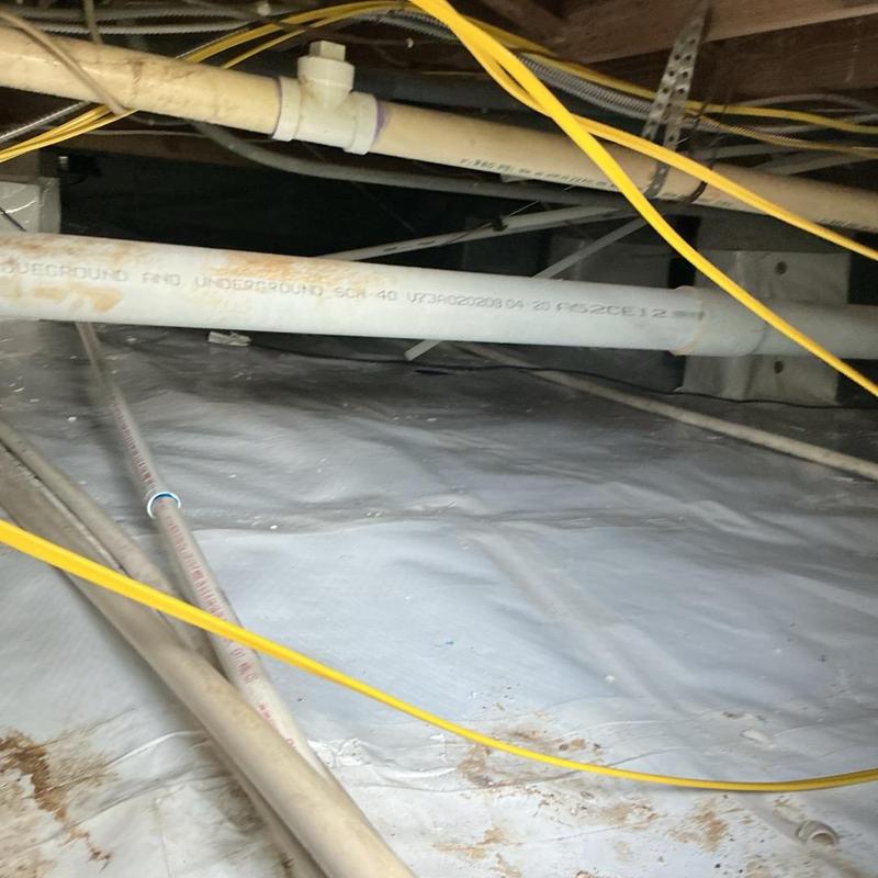 Ice maker box piping and crawl space wiring installation Ice maker box piping and crawl space wiring installation