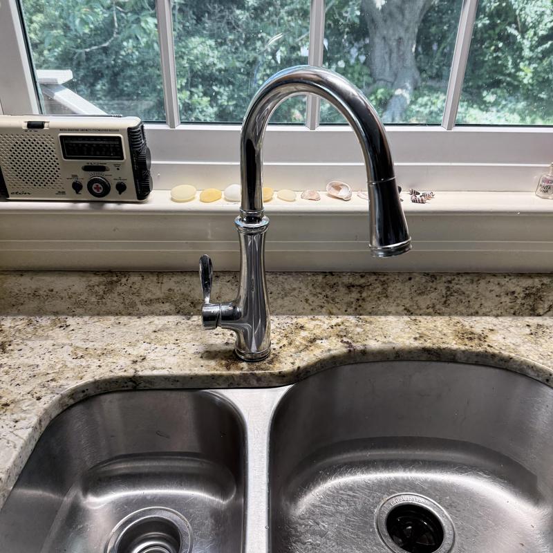 Kitchen faucet replacement with new emergency stop valves