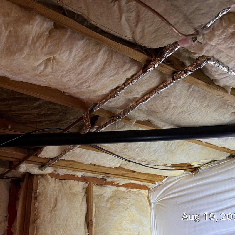 Waste line with excessive fall in ceiling space Waste line with excessive fall in ceiling space