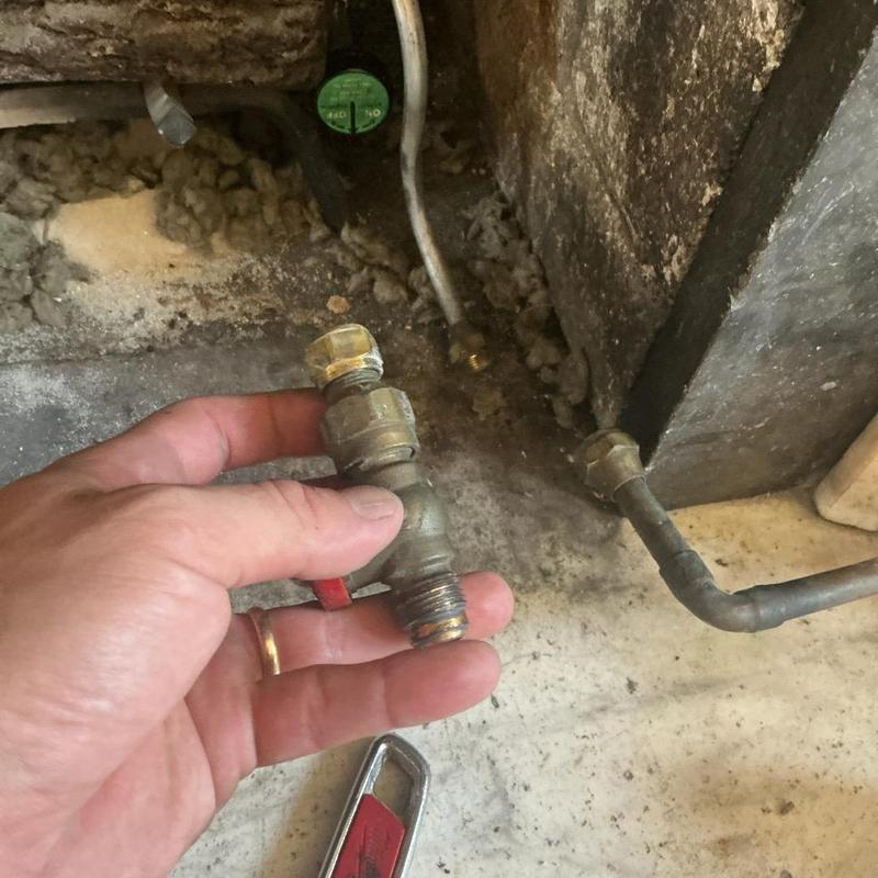 Gas shut off valve for fireplace burner installation Gas shut off valve for fireplace burner installation