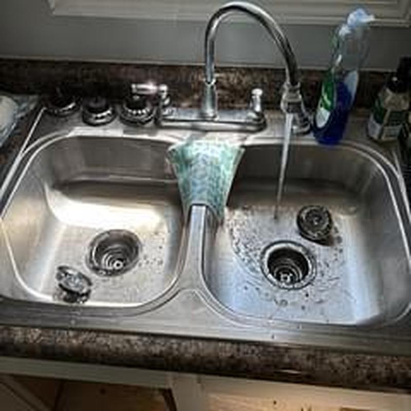 Kitchen sink basket strainers and drain piping installation Kitchen sink basket strainers and drain piping installation