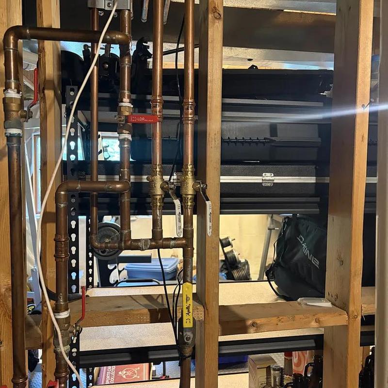 Ball valve plumbing installation with copper pipes